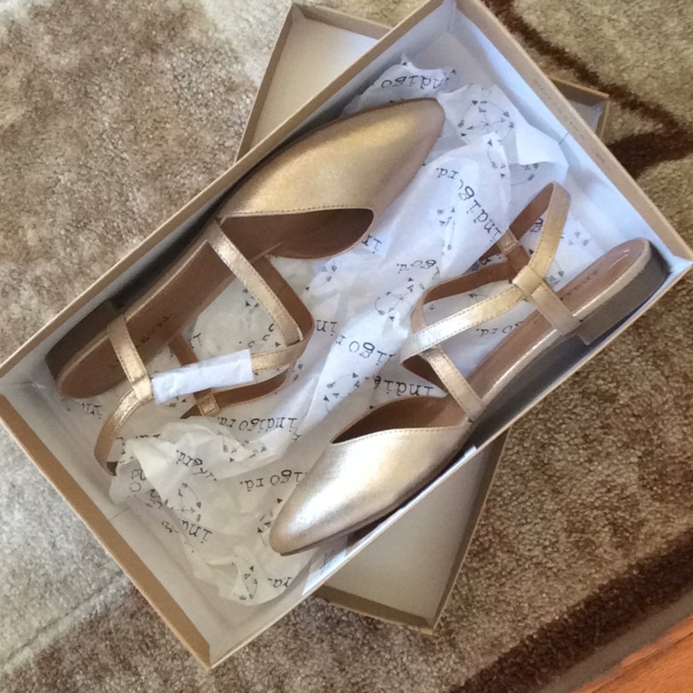 INDIGO RD. SIZE 6 GENETICS2 GOLD STRAPY SANDAL - Picture 7 of 8